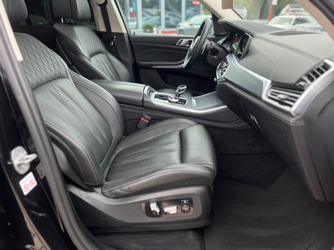 BMW X5 M5.0D 2022 — Миниатюра 27