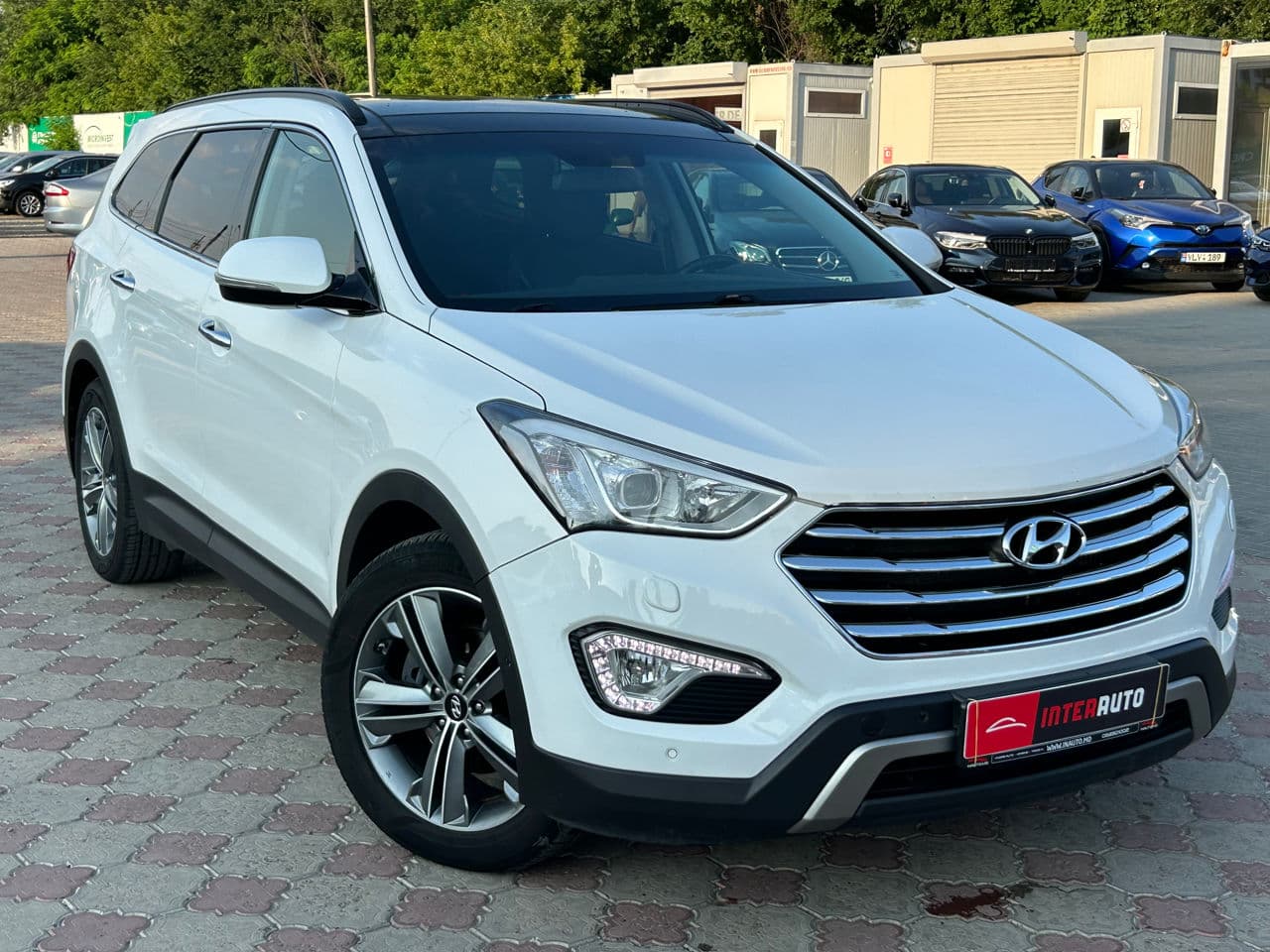 Hyundai Grand Santa Fe 2016 — Миниатюра 2