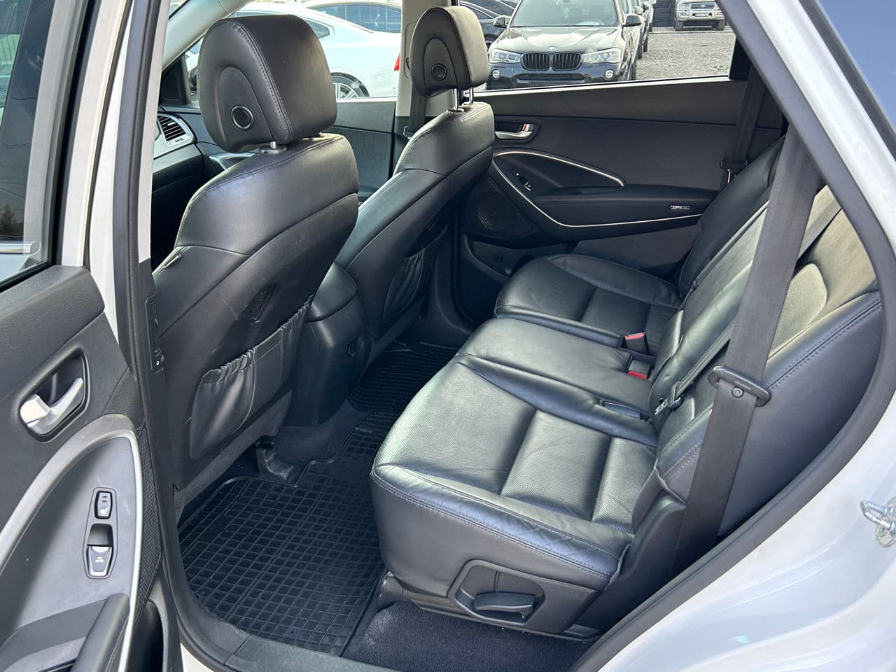 Hyundai Grand Santa Fe 2016 — Миниатюра 16
