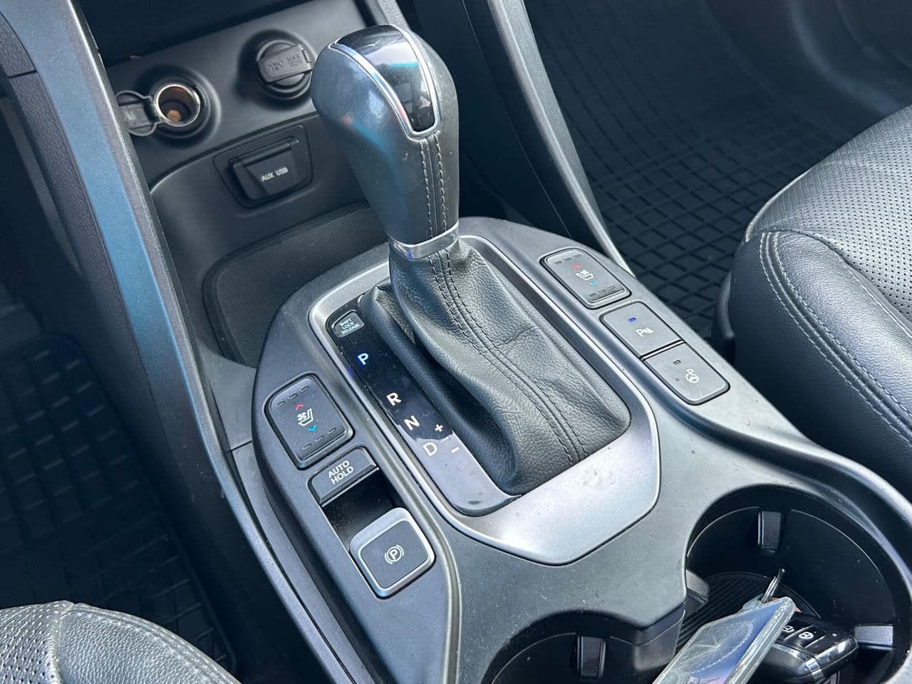 Hyundai Grand Santa Fe 2016 — Миниатюра 15