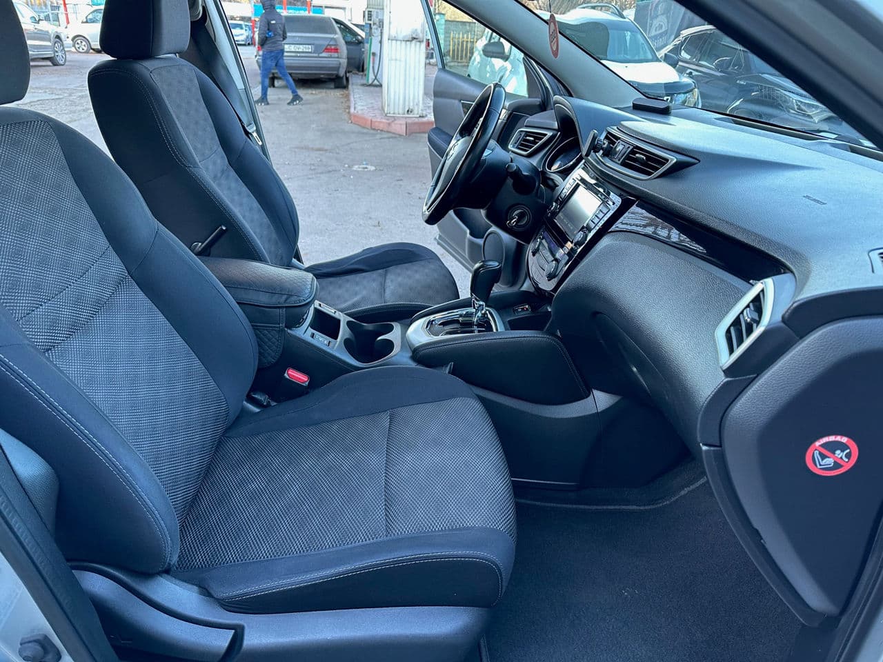 Nissan Qashqai 2014 — Миниатюра 5