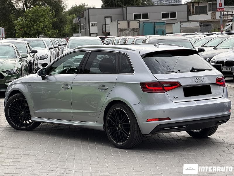 Audi A3 E-tron 2015 — Миниатюра 2