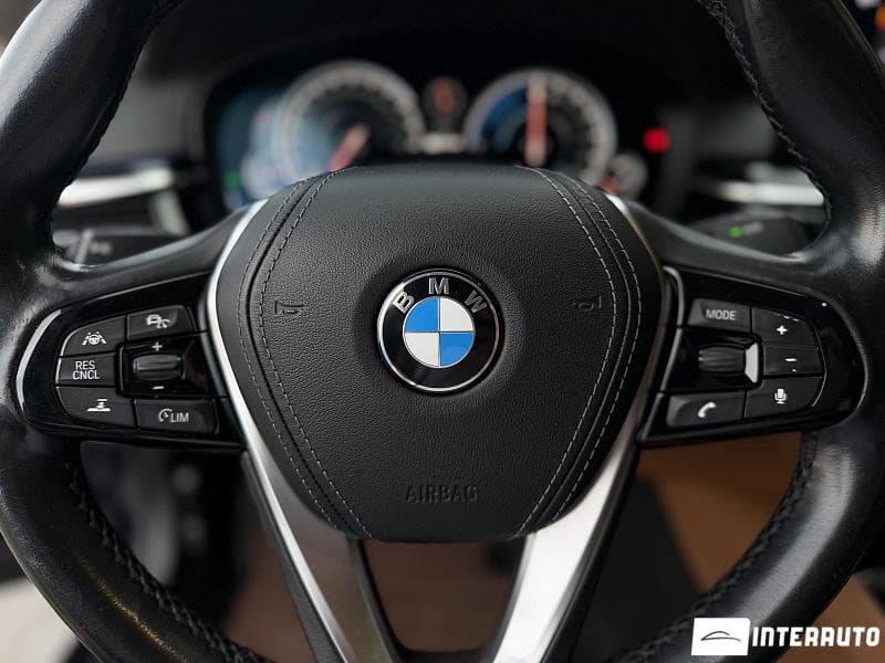 BMW 530e 2017 — Миниатюра 14