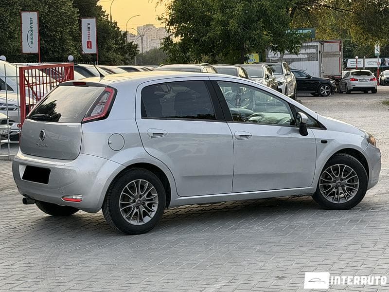 Fiat Punto 2012 — Миниатюра 2