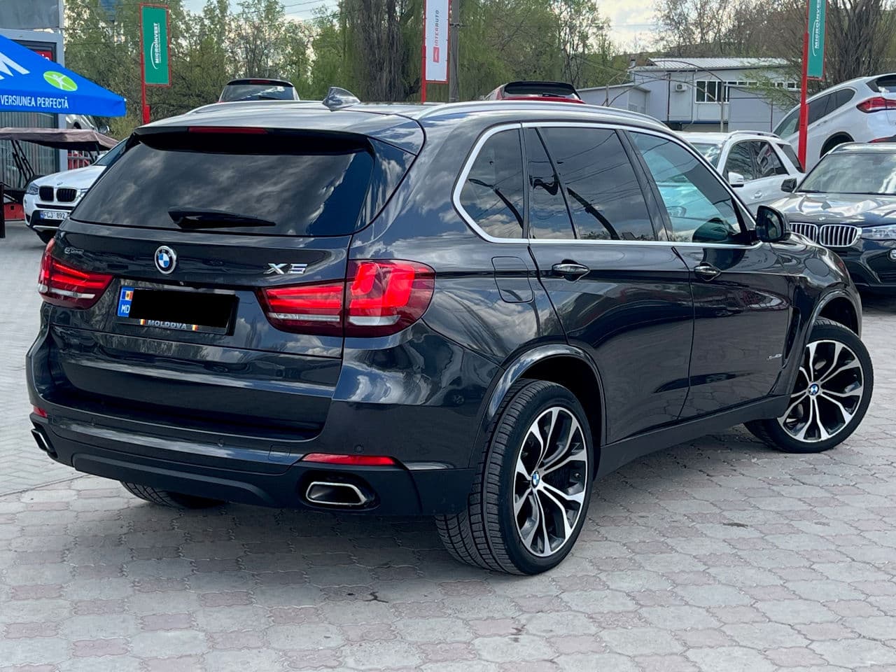 2015 BMW X5 4.0e — Miniatură 3