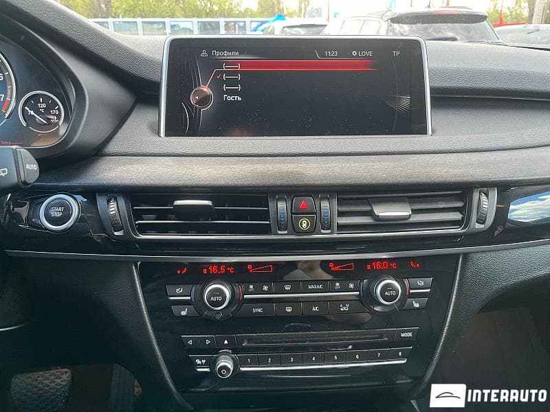 2015 BMW X5 4.0e — Miniatură 13