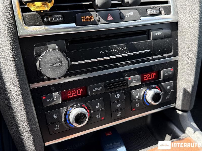 Audi Q7 2012 — Миниатюра 14