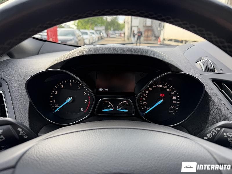 2017 Ford Kuga — Miniatură 11