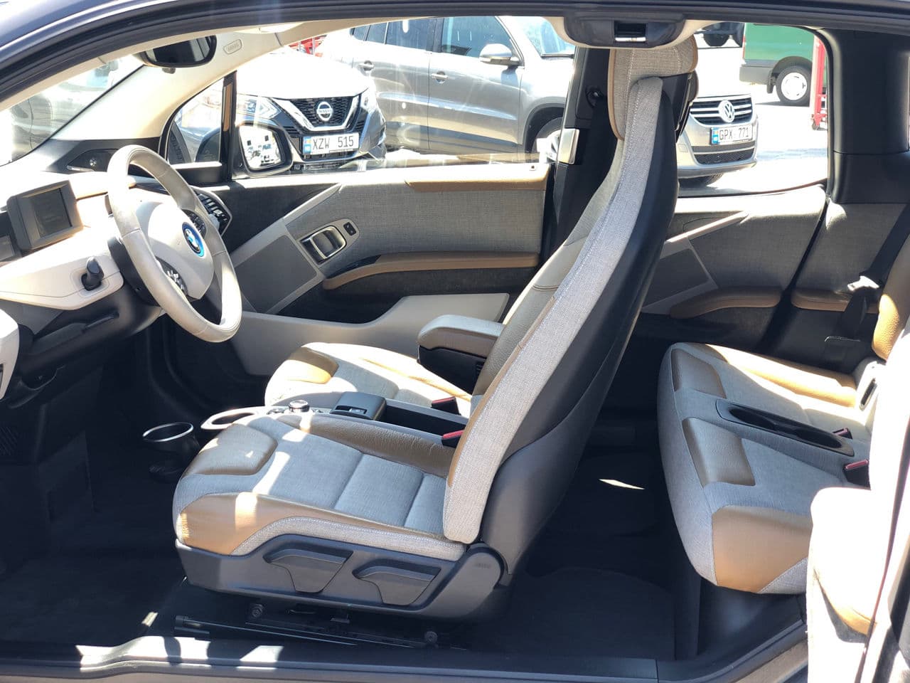BMW i3 2015 — Миниатюра 9
