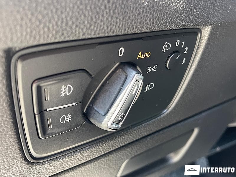 2016 Volkswagen Passat — Miniatură 18