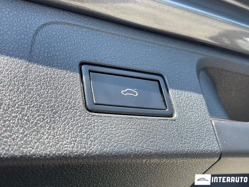 2016 Volkswagen Passat — Miniatură 23