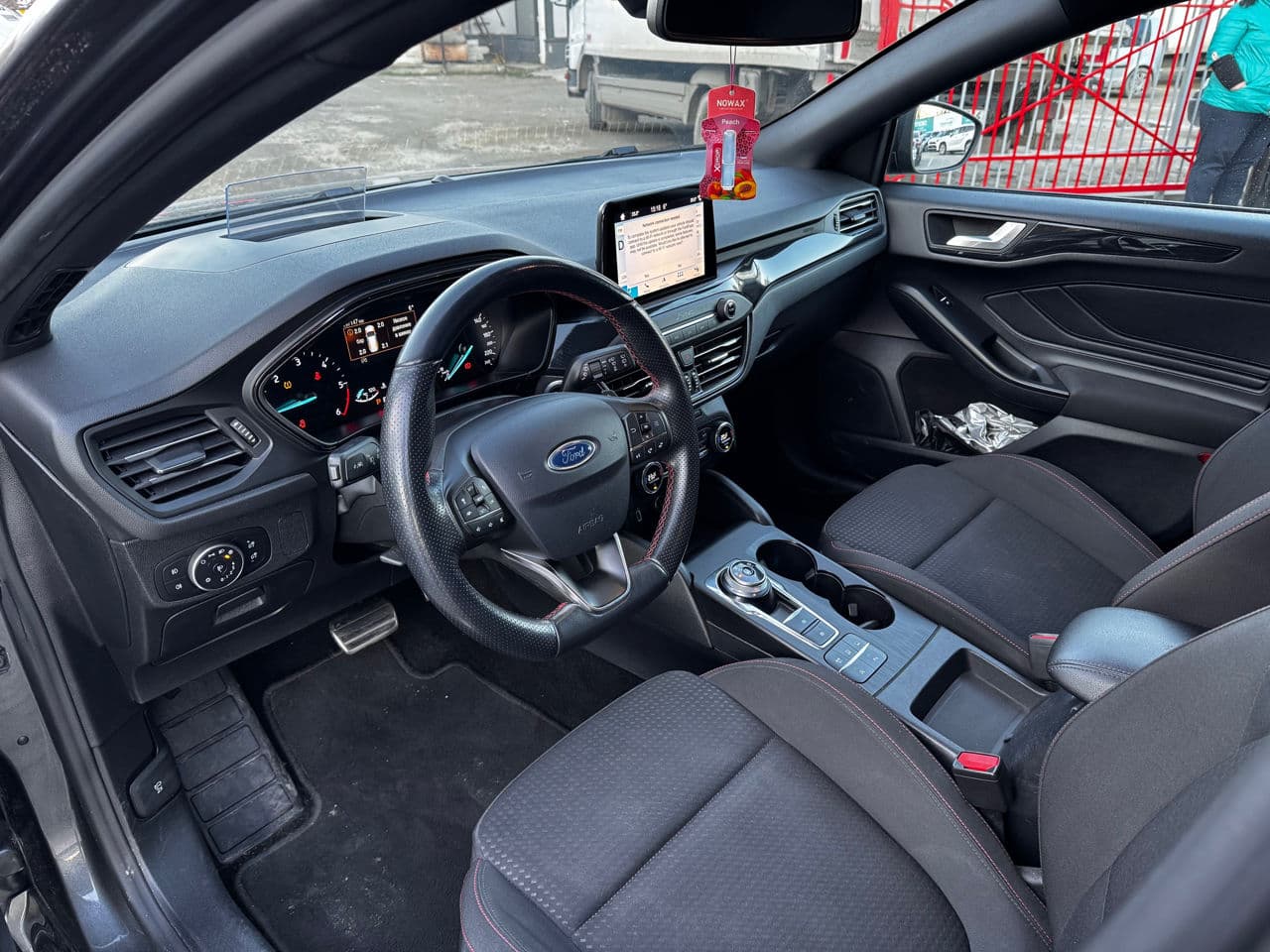 Ford Focus 2019 — Миниатюра 6