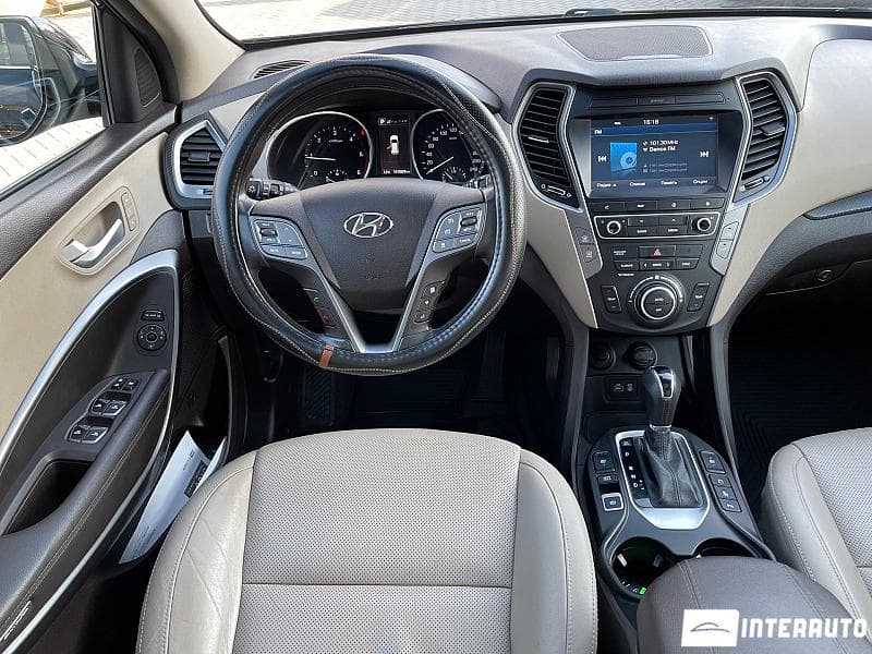 2016 Hyundai Santa Fe — Miniatură 9