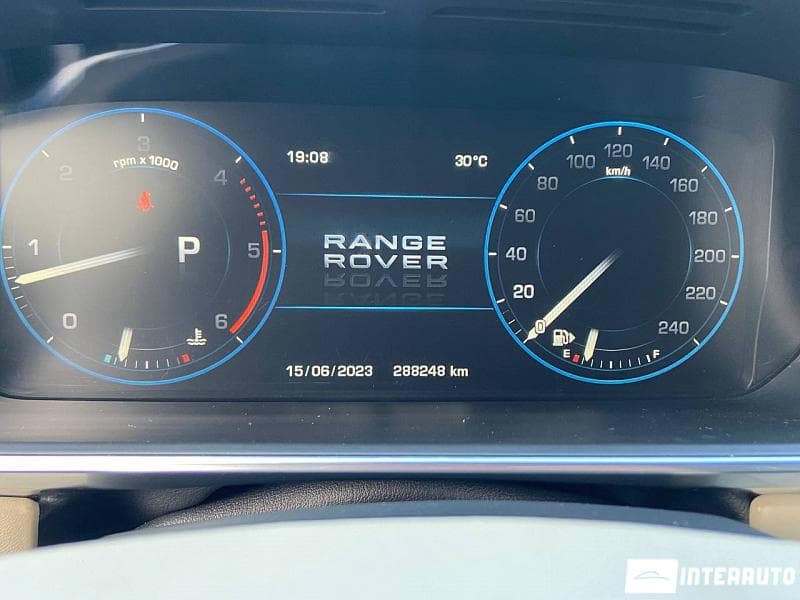 2013 Land Rover Range Rover Vogue — Miniatură 9