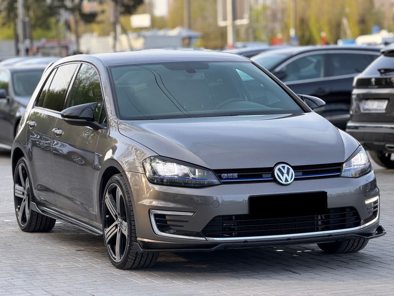 Volkswagen Golf GTE 2015 — Миниатюра 3