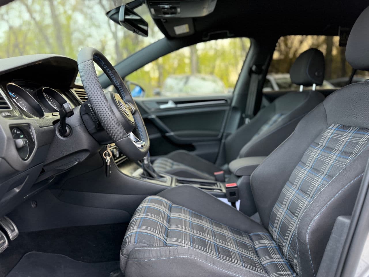 Volkswagen Golf GTE 2015 — Миниатюра 7