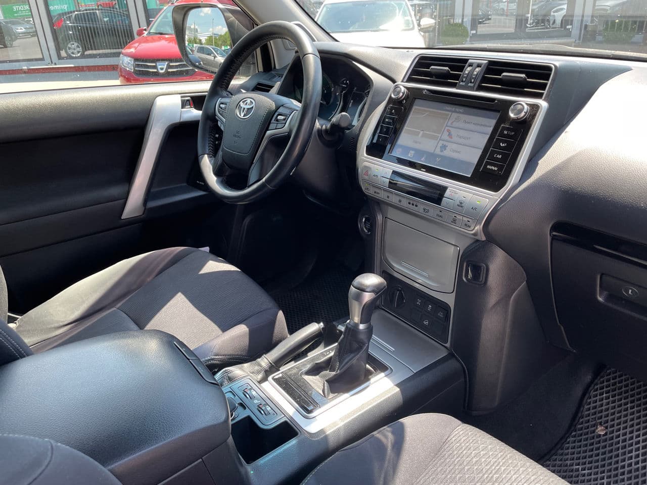 2017 Toyota Land Cruiser Prado — Miniatură 15