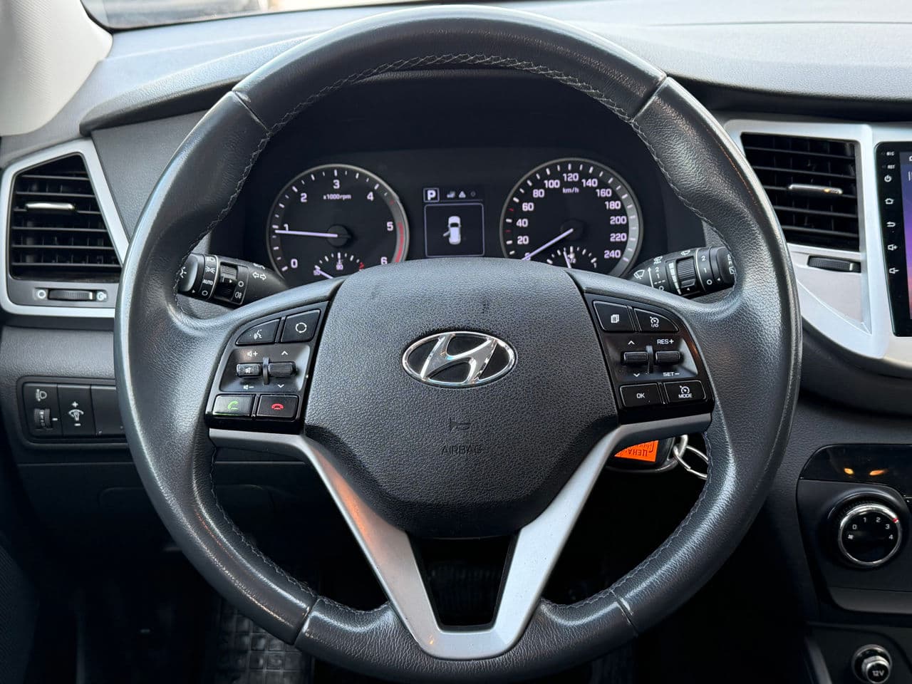 Hyundai Tucson 2016 — Миниатюра 10