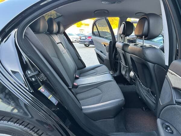 2008 Mercedes E 200 — Miniatură 18