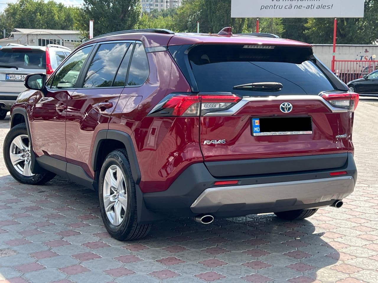 Toyota Rav-4 2018 — Миниатюра 2
