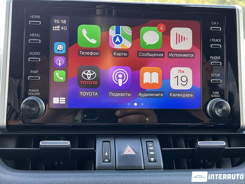 Toyota Rav-4 2018 — Миниатюра 16