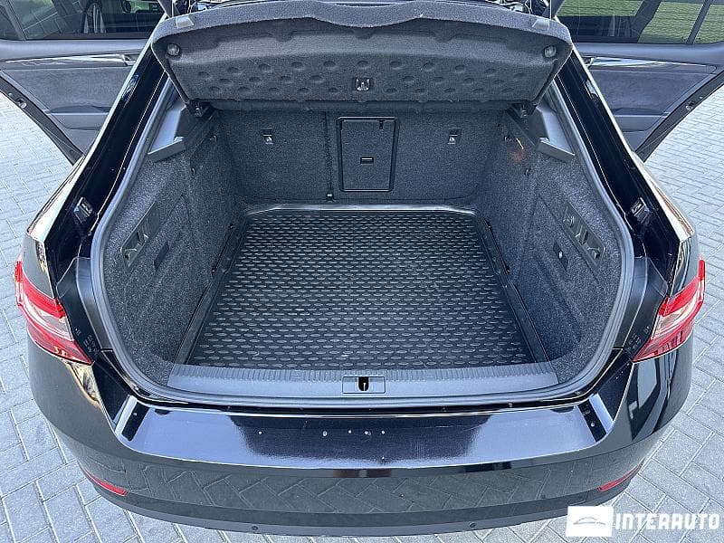 Skoda Superb 2018 — Миниатюра 22