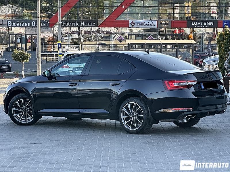 Skoda Superb 2018 — Миниатюра 4