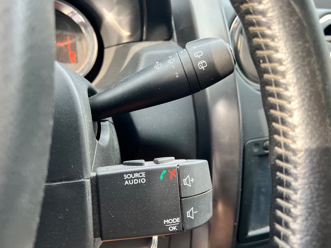 Dacia Duster 2015 — Миниатюра 10