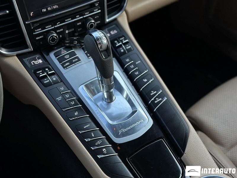Porsche Panamera S 2015 — Миниатюра 13