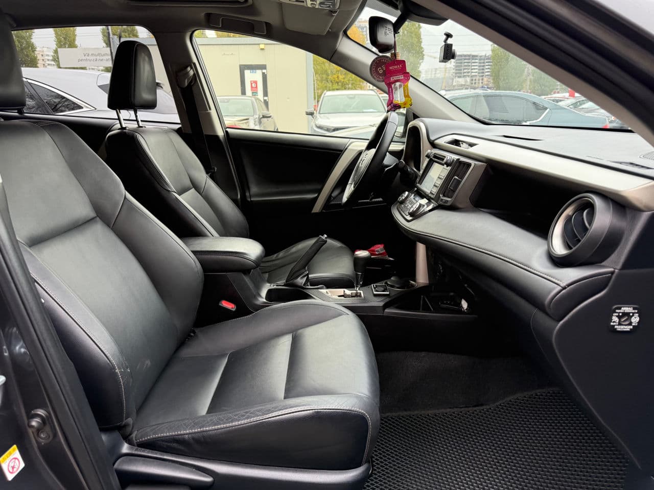 Toyota Rav-4 2015 — Миниатюра 17