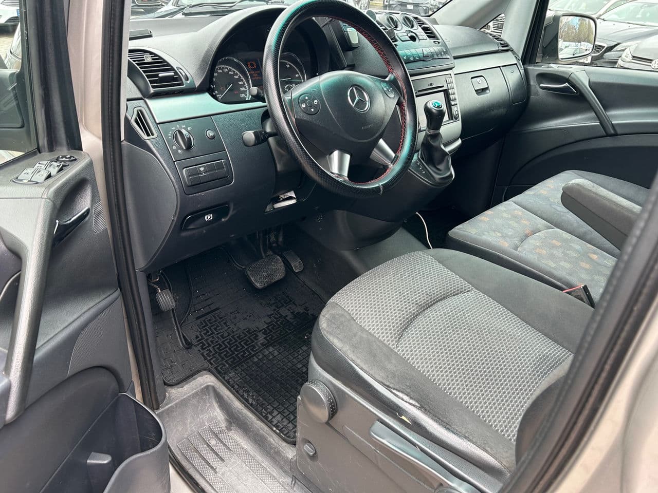 Mercedes Vito 2011 — Миниатюра 5