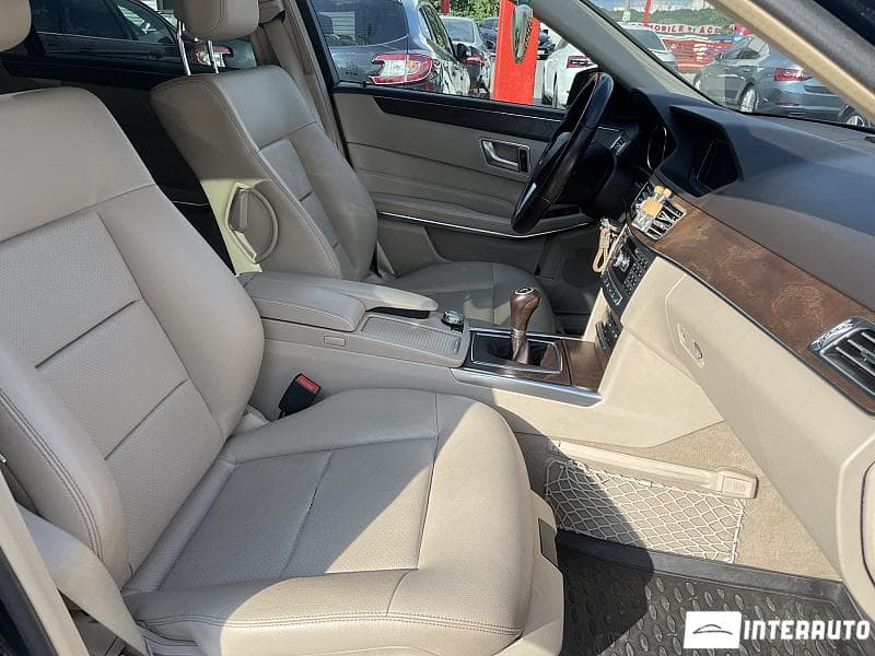 Mercedes E 220 2013 — Миниатюра 7