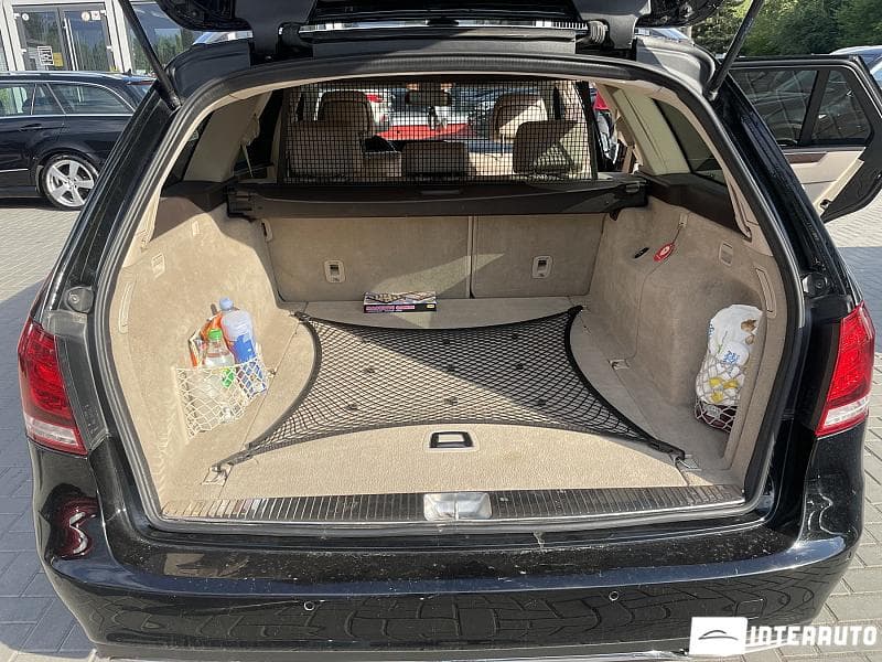 Mercedes E 220 2013 — Миниатюра 18