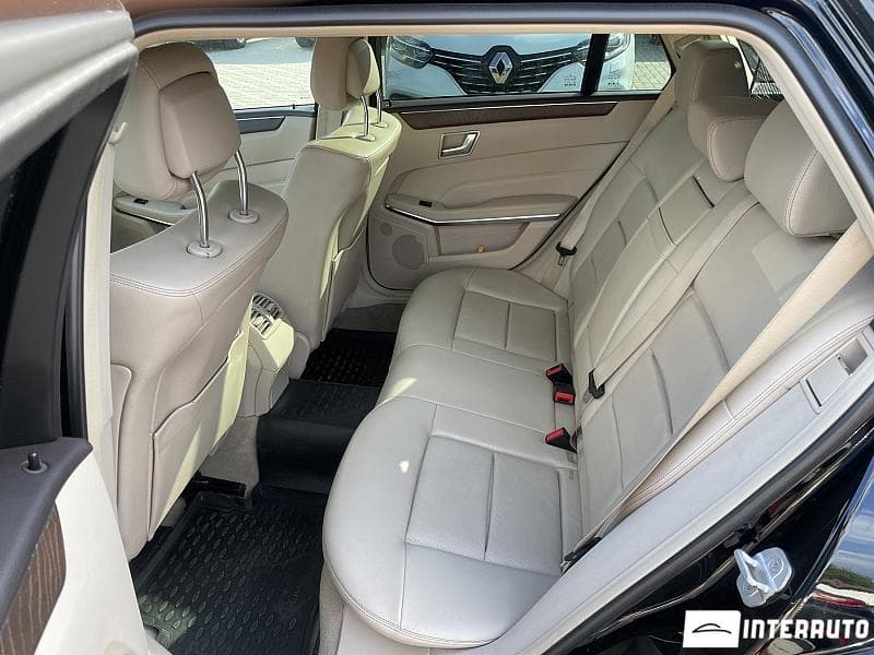 Mercedes E 220 2013 — Миниатюра 9