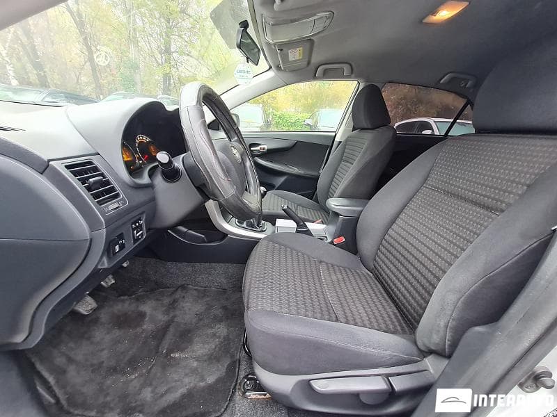 2013 Toyota Corolla — Miniatură 5