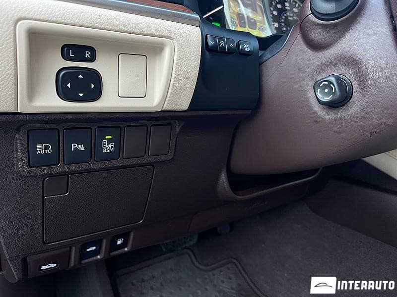 2018 Lexus ES 300h — Miniatură 14