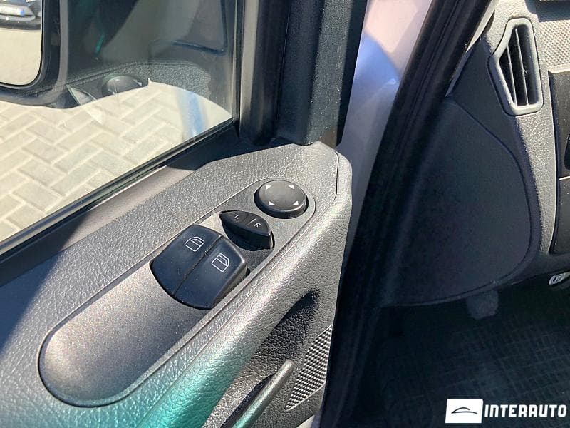 2014 Mercedes Vito — Miniatură 8