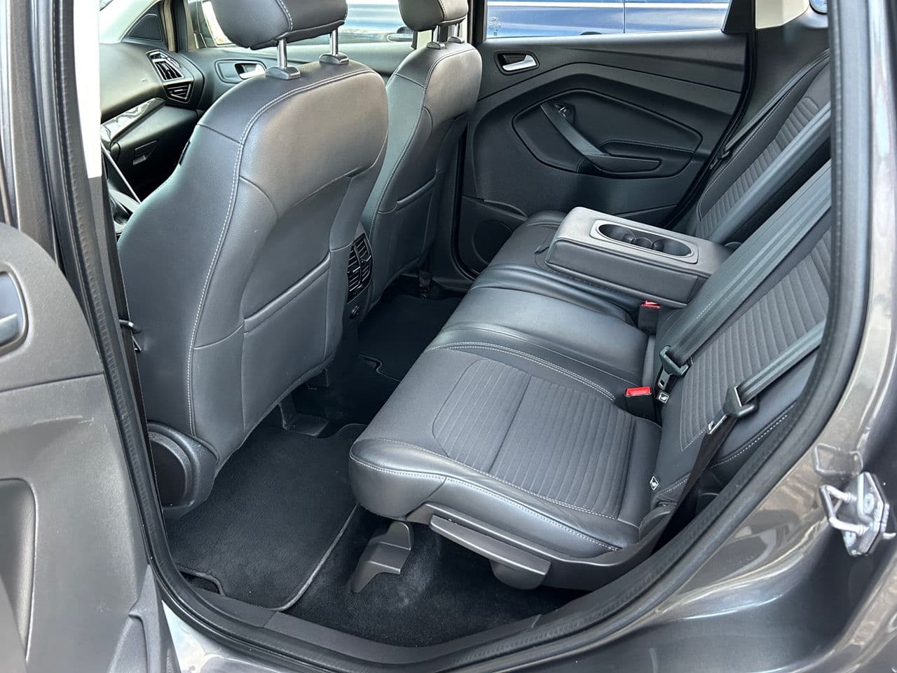 Ford Kuga 2017 — Миниатюра 14