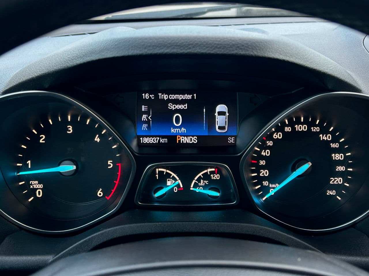 Ford Kuga 2017 — Миниатюра 11