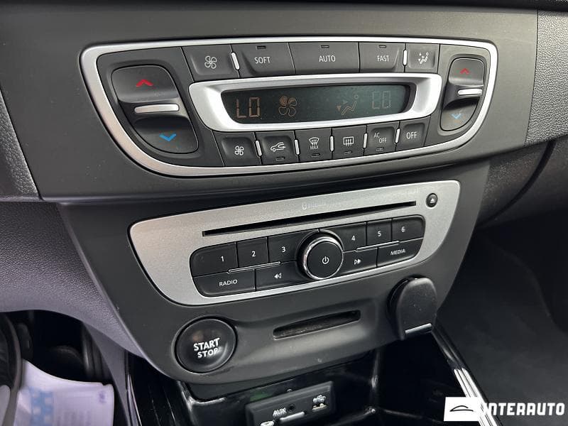Renault Megane 2015 — Миниатюра 10