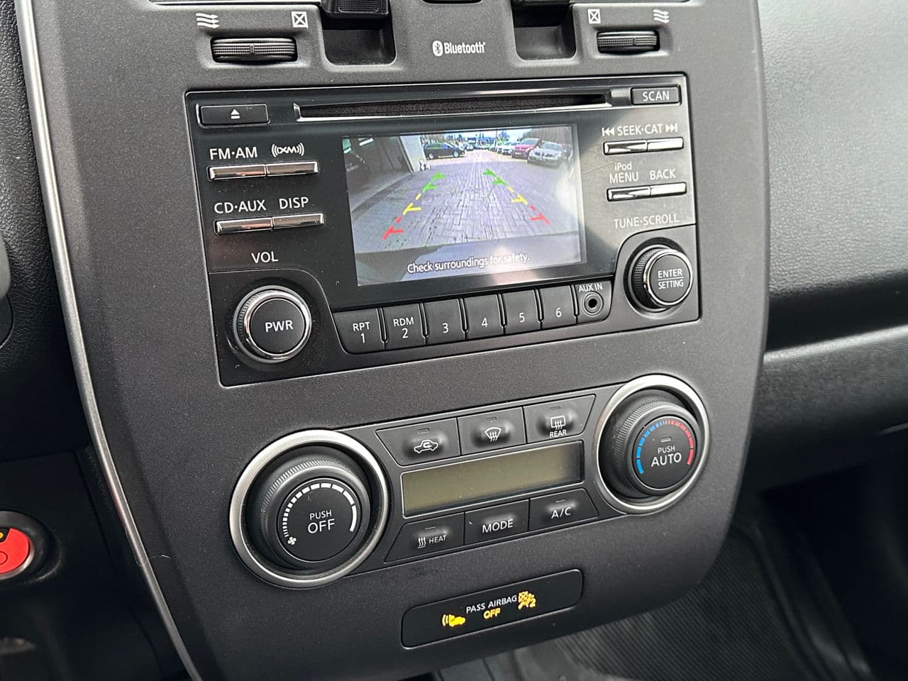 Nissan Leaf 2014 — Миниатюра 8