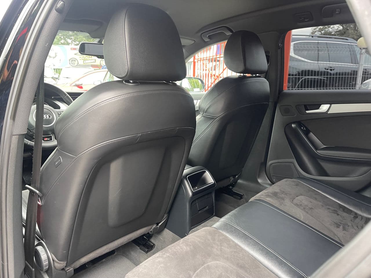 Audi A4 2014 — Миниатюра 15