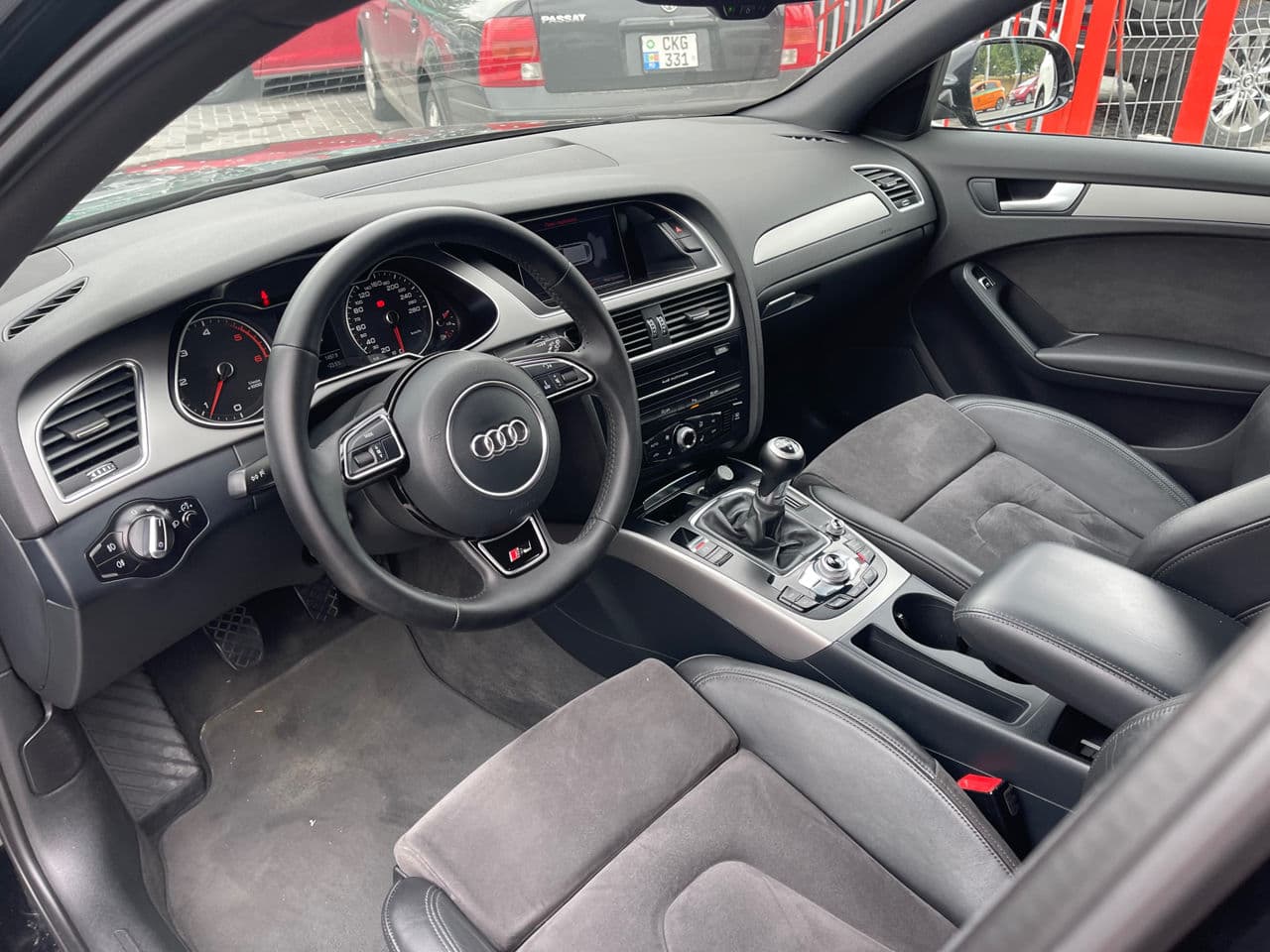 Audi A4 2014 — Миниатюра 5