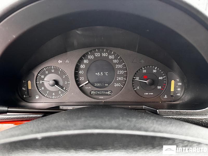 Mercedes E 200 2007 — Миниатюра 8