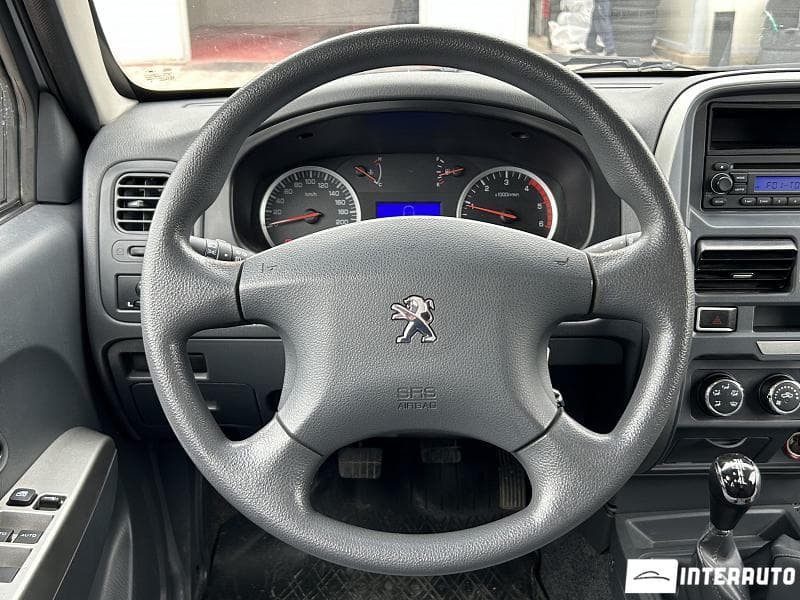 2020 Peugeot Pickup — Miniatură 9