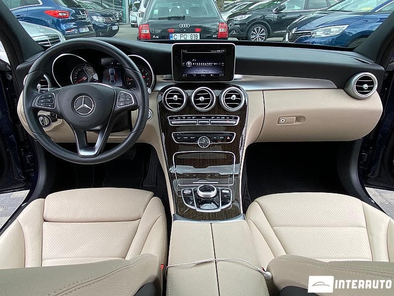 Mercedes C 300 2018 — Миниатюра 18