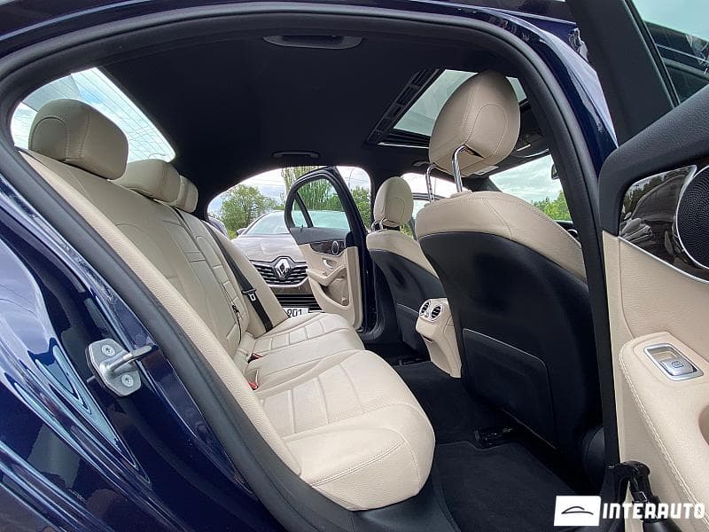 Mercedes C 300 2018 — Миниатюра 19