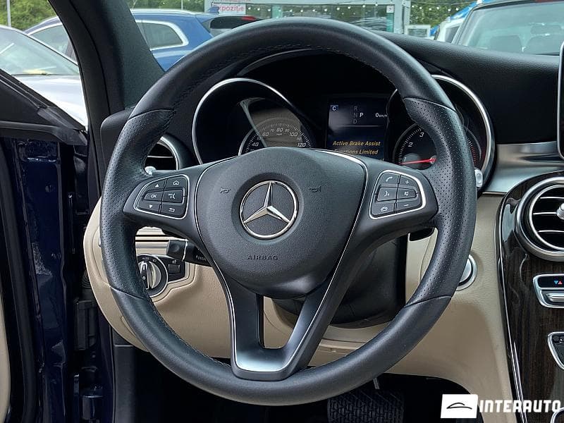 Mercedes C 300 2018 — Миниатюра 11