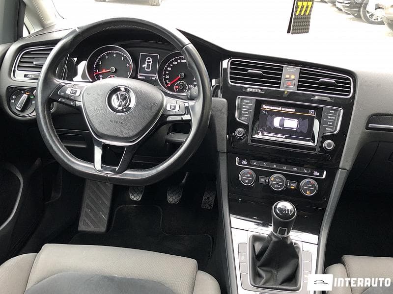 2014 Volkswagen Golf — Miniatură 10