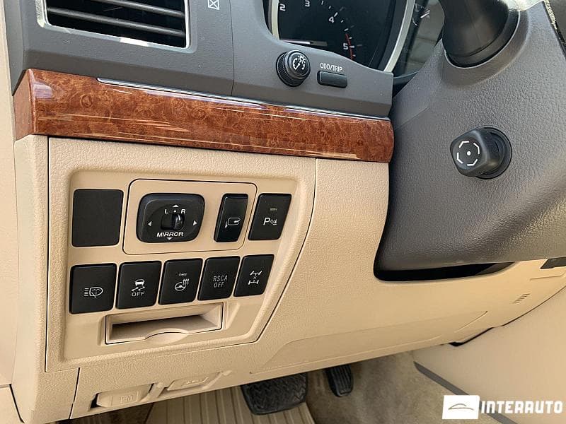 Toyota Land Cruiser 2013 — Миниатюра 14